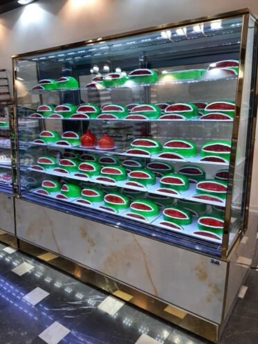 یخچال ایستاده قنادی مدل مرمر